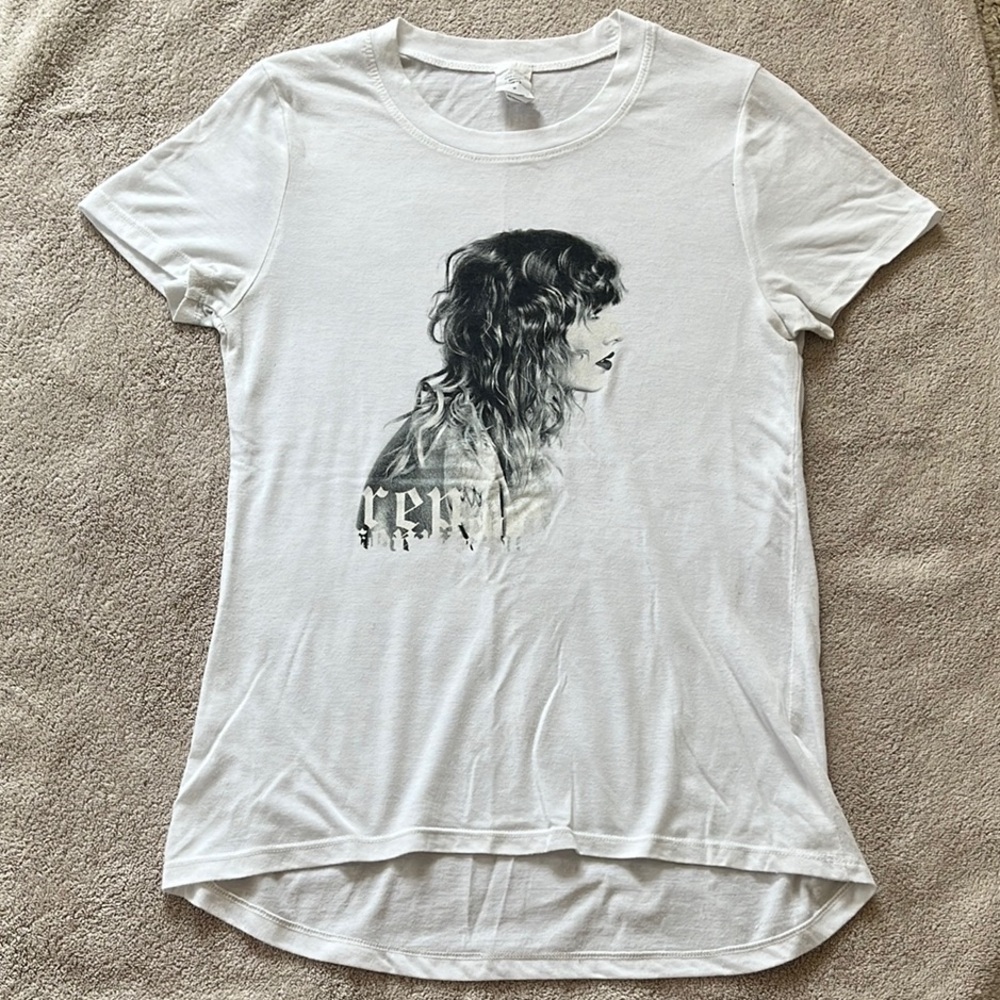 Taylor Swift White Reputation T-Shirt | Official Merchandise